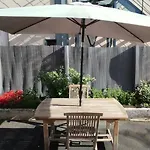 Apartment Mon Repos 5 *