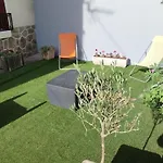 Mon Repos 5 Apartment *